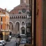 Szálloda Hotel Serafino 2*