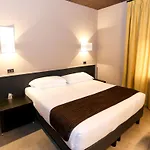 Hotel Serafino Szálloda 2*