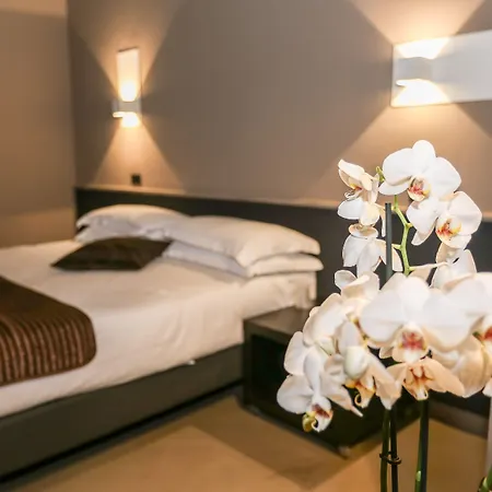 Hotell Hotel Serafino 2*