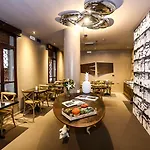 Hotel Serafino 2*