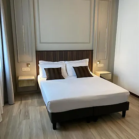 Serafino 2* Padova
