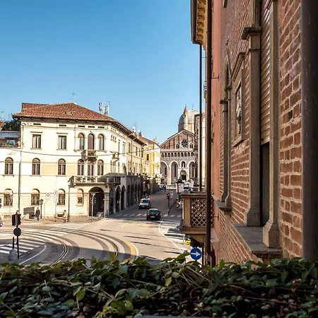 Hotel Mignon 2*