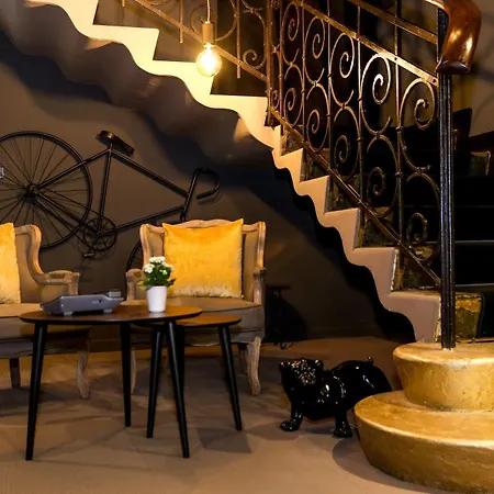 Hotel Mignon
